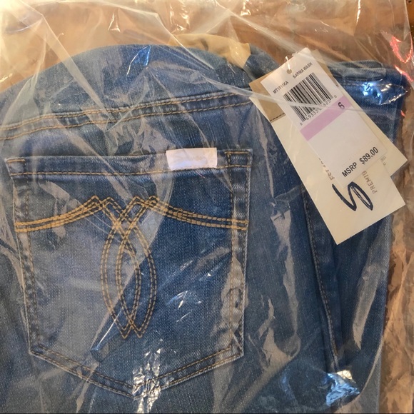 Seven Flare Maternity Jeans - Picture 3 of 4